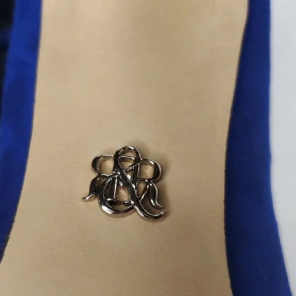 Rock and Republic Royal Blue Size 10 M Royal Blue called Gwen Blue. EUC These ar - Picture 6 of 7